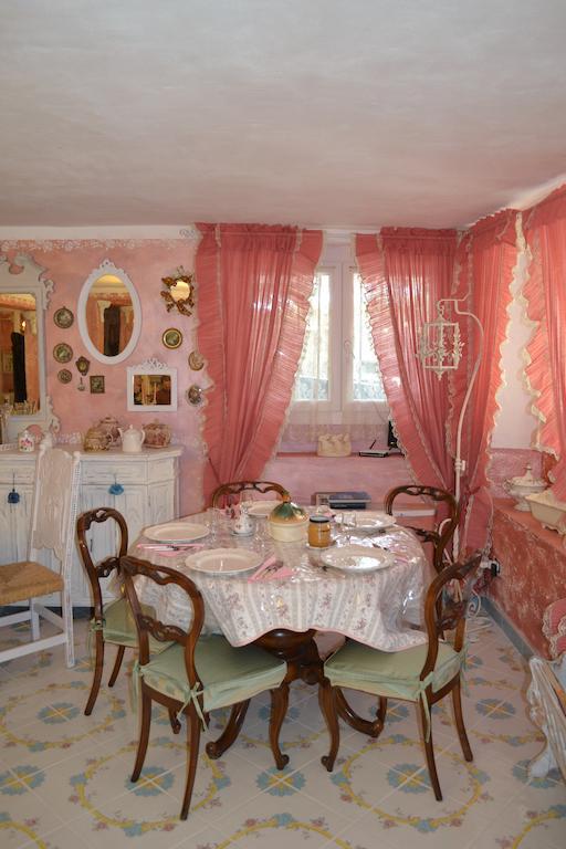 La Maison Delle Favole Desenzano del Garda Buitenkant foto